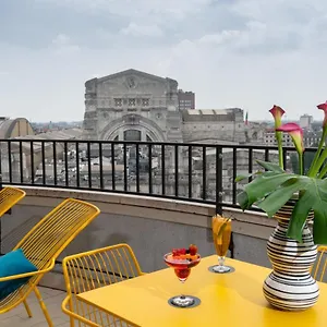 https://nyx-milan.italymilanhotels.net